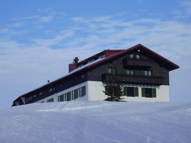 Datei:Berggasthof Falkenhütte 2009-01-17.JPG