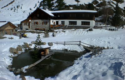 Gasthaus Sulztalalm 20100318.JPG