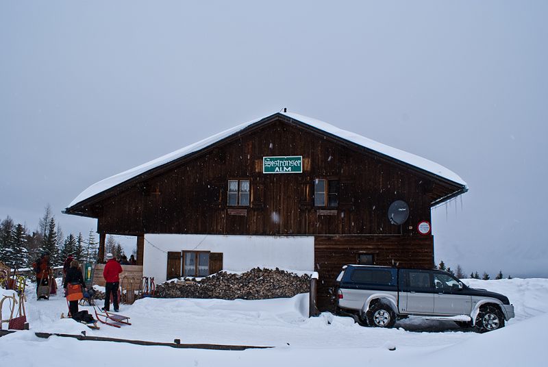 Datei:Gasthaus Sistranser Alm (7).jpg