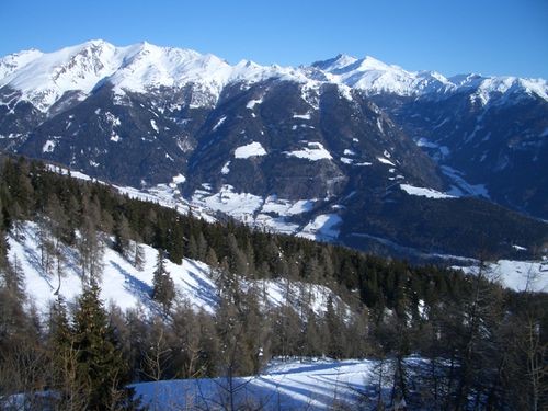 Blick von der Rodelbahn Rosskopf nach Nordosten ...