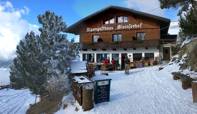 Gasthaus Gleinserhof 20100207.JPG