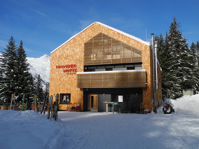Gasthaus Naviser Hütte 2012-12-29.jpg